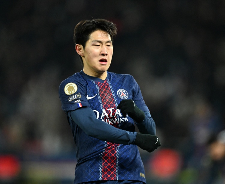 九游官网-阿斯：西蒙尼想签中场前锋，埃德森李刚仁阿莱克斯·加西亚是目标